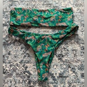Zaful Tropical Leaf Print Bikini Bottom
